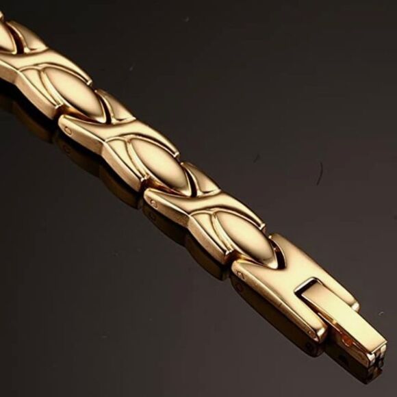 10/$25🦋 Stainless Steel Gold Plated Magnetic XOXO Bracelet - Picture 3 of 16